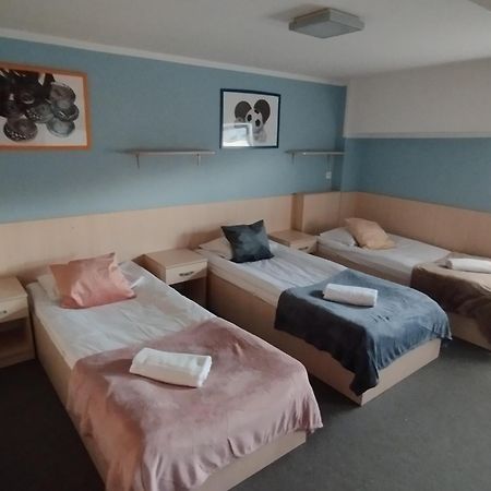 Hostel Rakietka Гданьск Экстерьер фото
