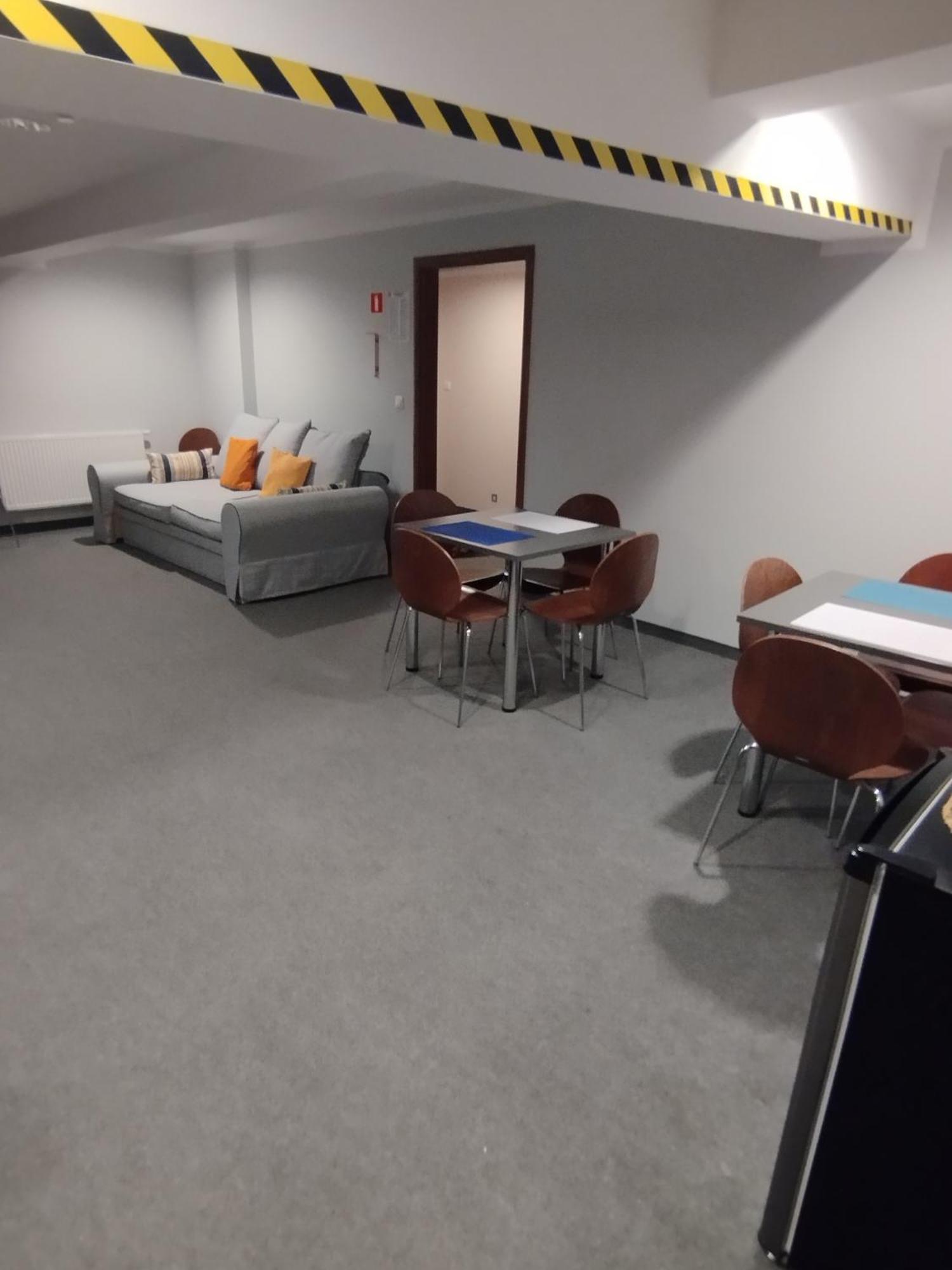 Hostel Rakietka Гданьск Экстерьер фото